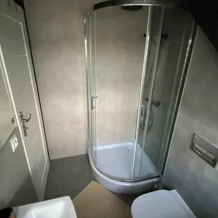 Lesna Osiem Apartment