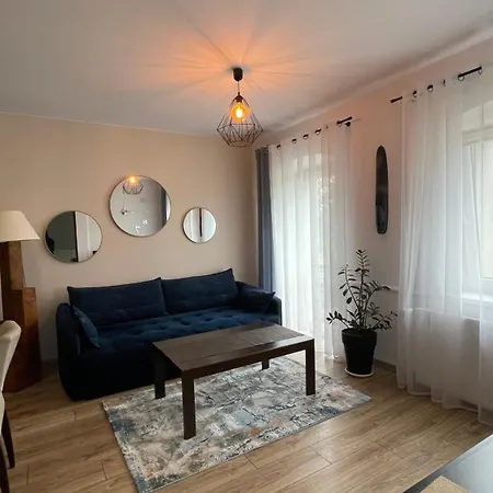 Lesna Osiem * Jezow Sudecki